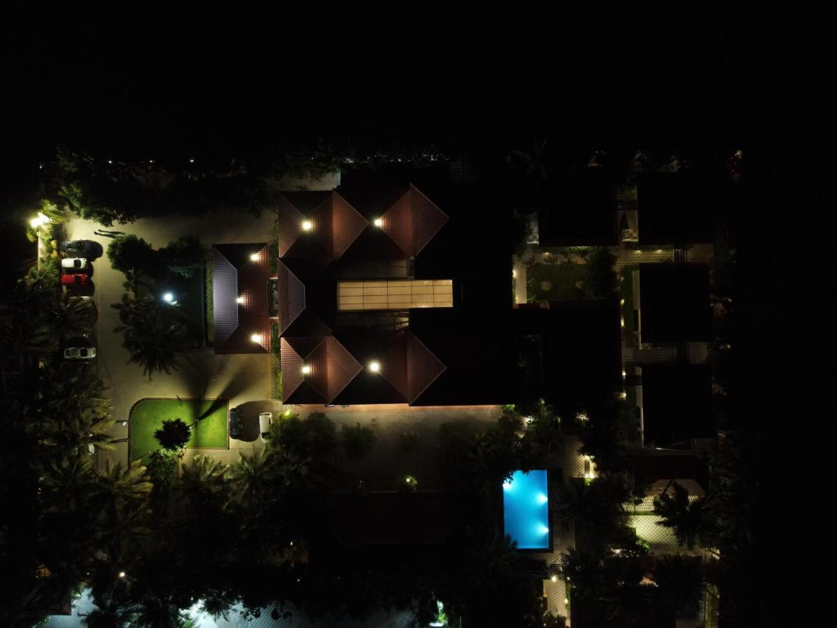 D Wayfarer Inn Resort إرود المظهر الخارجي الصورة